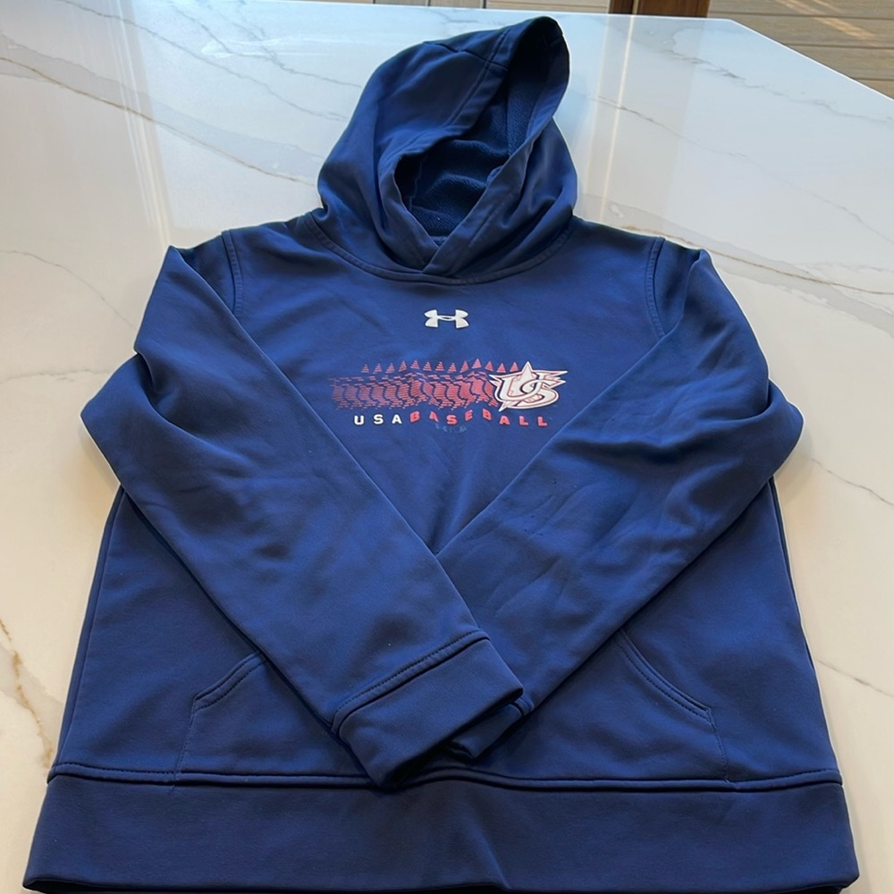 Underarmour sweatshirt